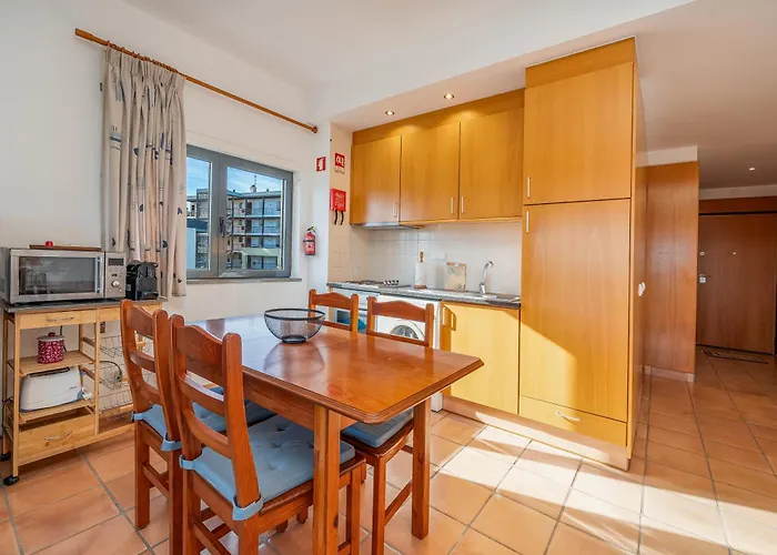 Bright One Bedroom In Marina Park #1989 Lägenhet *