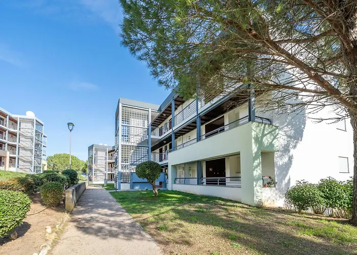 Bright One Bedroom In Marina Park #1989 * Lagos